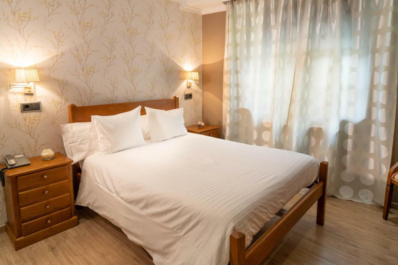 Hotel Arco Навія Екстер'єр фото